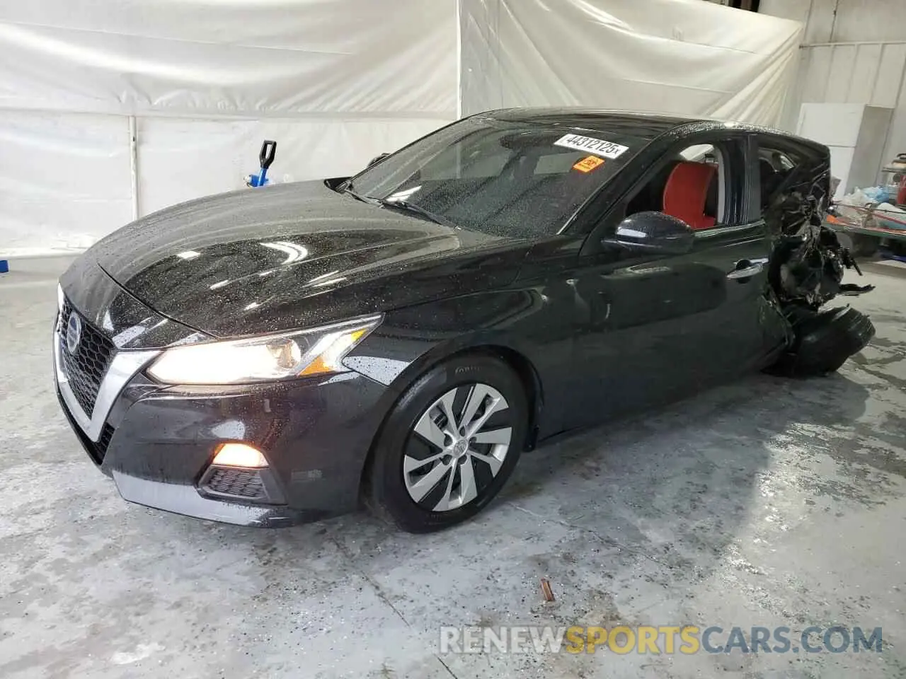 1 Photograph of a damaged car 1N4BL4BV1KC247051 NISSAN ALTIMA 2019