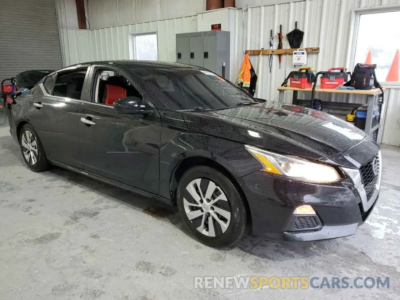 4 Photograph of a damaged car 1N4BL4BV1KC247051 NISSAN ALTIMA 2019