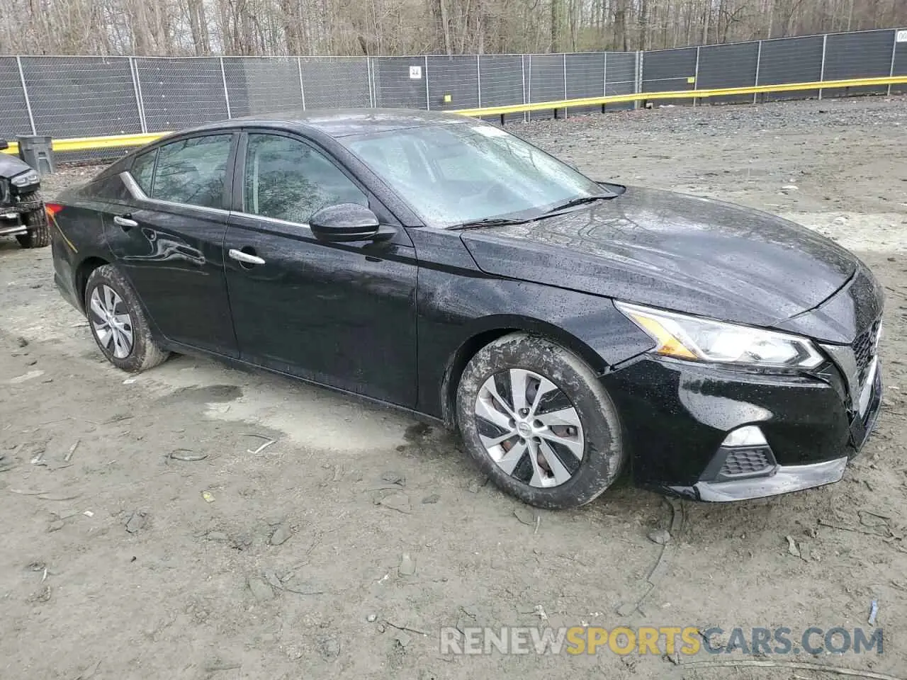 4 Photograph of a damaged car 1N4BL4BV1KC249611 NISSAN ALTIMA 2019