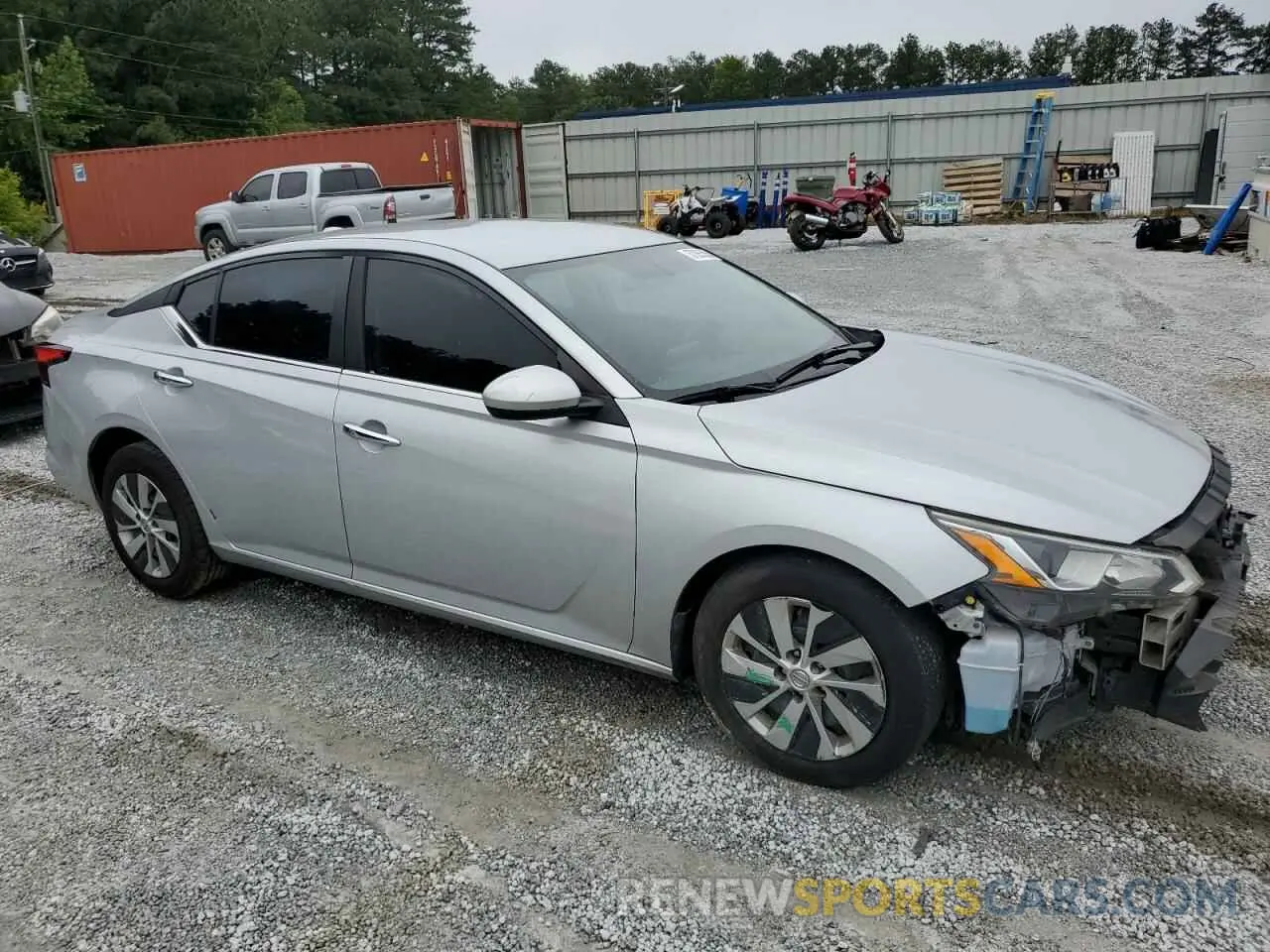4 Photograph of a damaged car 1N4BL4BV1KN313425 NISSAN ALTIMA 2019