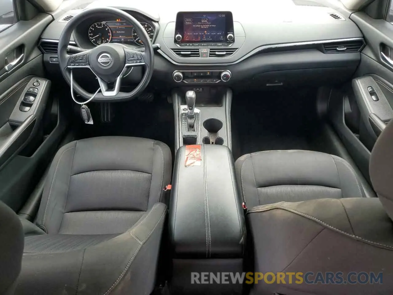 8 Photograph of a damaged car 1N4BL4BV1KN313425 NISSAN ALTIMA 2019