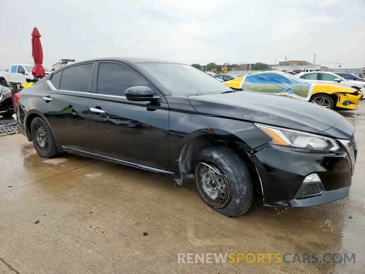 4 Photograph of a damaged car 1N4BL4BV2KC103671 NISSAN ALTIMA 2019