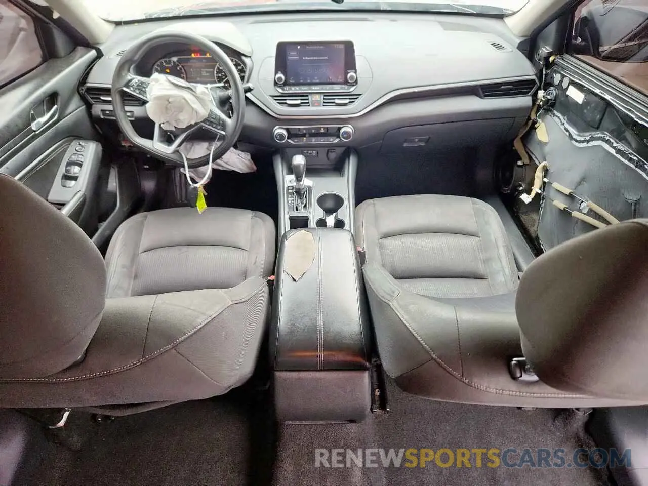 8 Photograph of a damaged car 1N4BL4BV2KC103671 NISSAN ALTIMA 2019