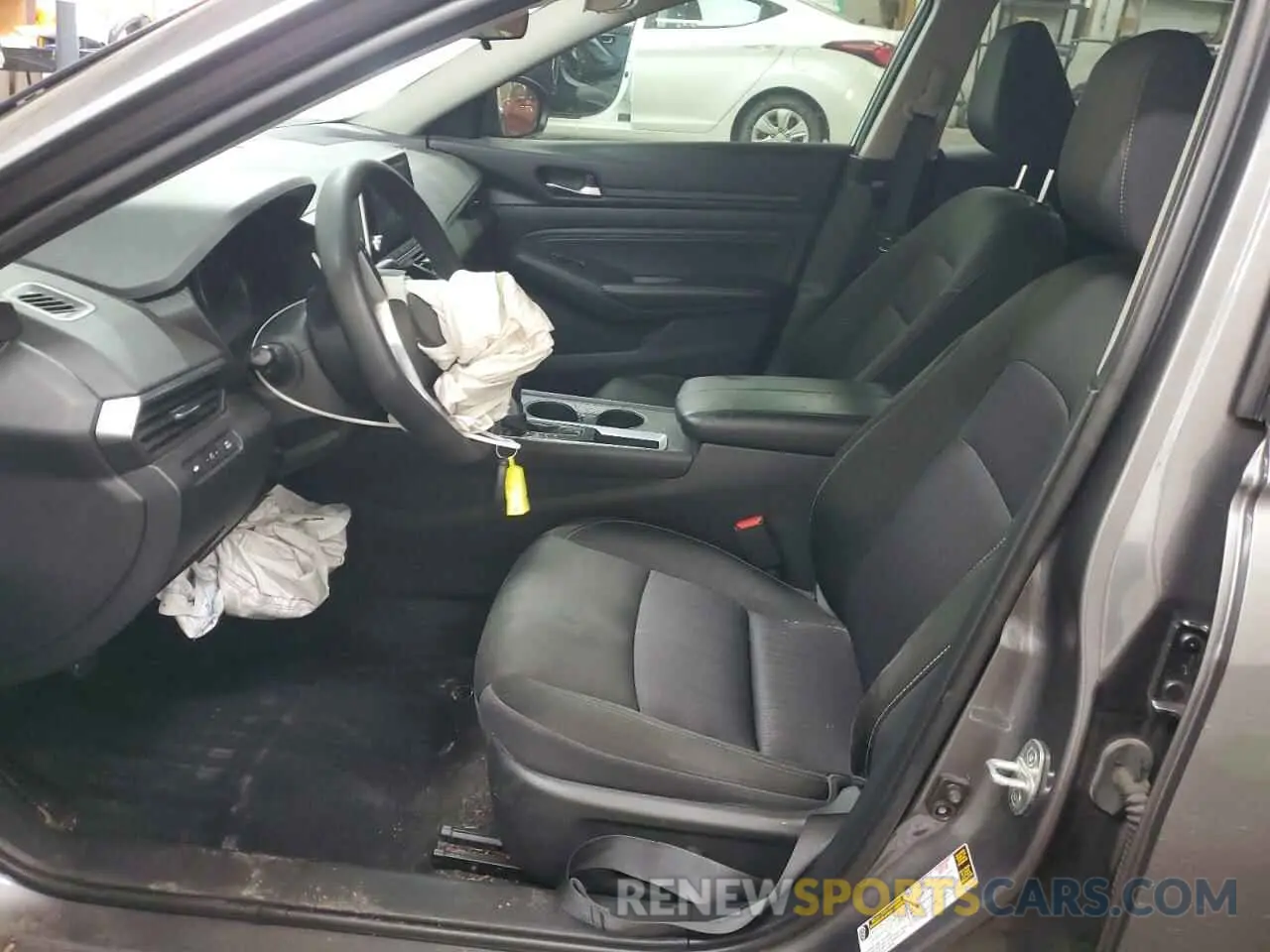 7 Photograph of a damaged car 1N4BL4BV2KC110328 NISSAN ALTIMA 2019