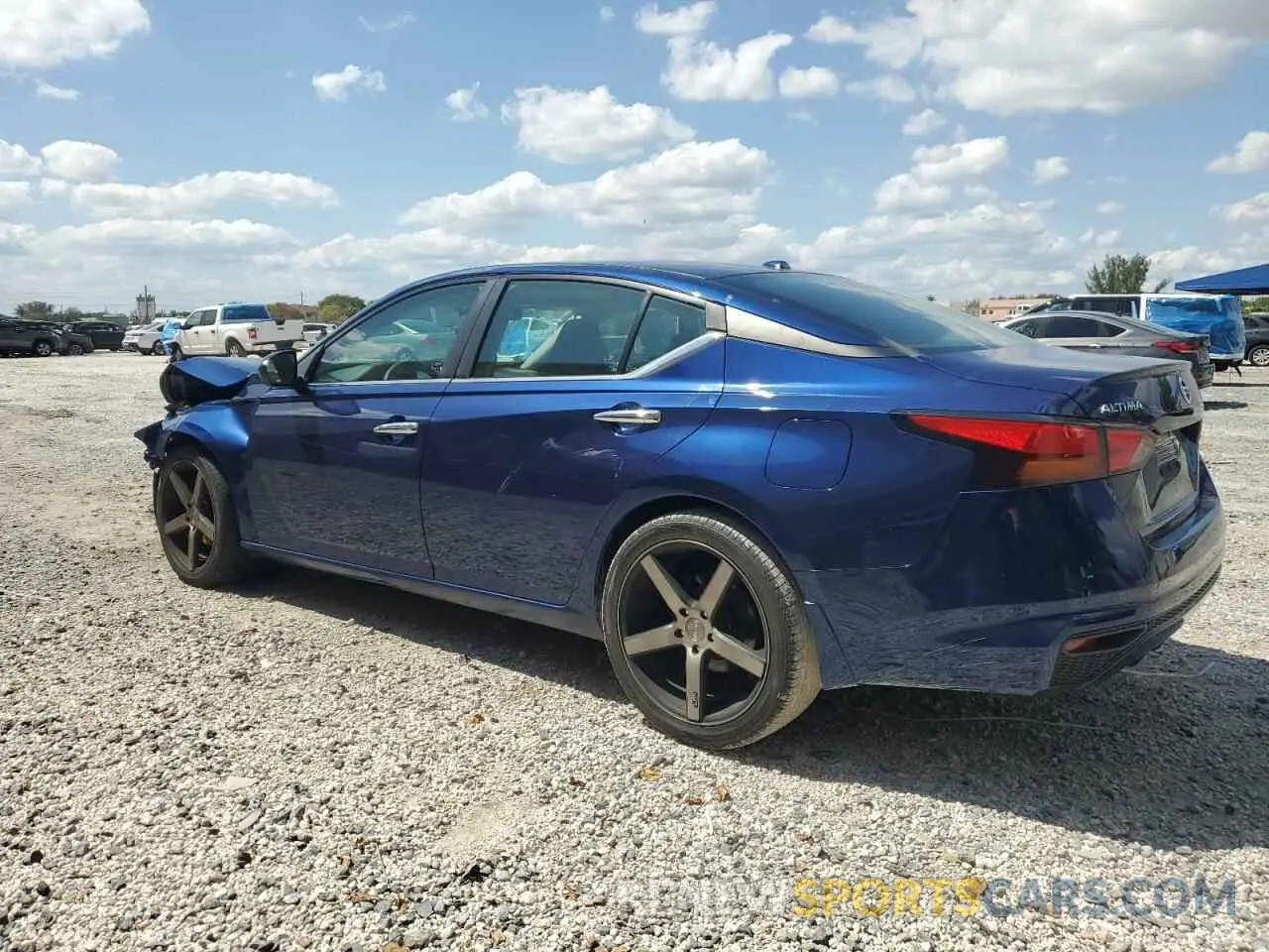 2 Photograph of a damaged car 1N4BL4BV2KC130563 NISSAN ALTIMA 2019
