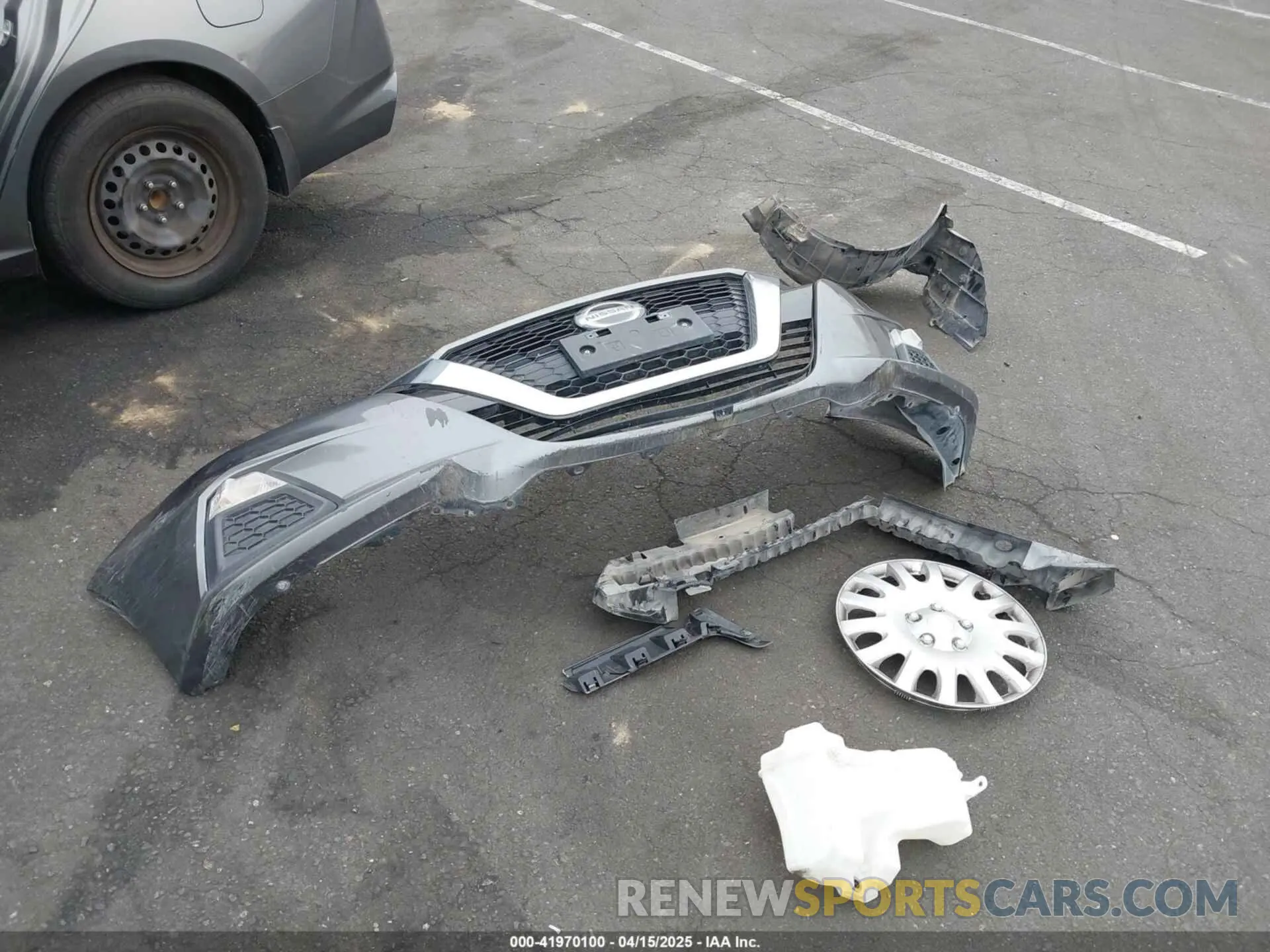 11 Photograph of a damaged car 1N4BL4BV2KC136119 NISSAN ALTIMA 2019