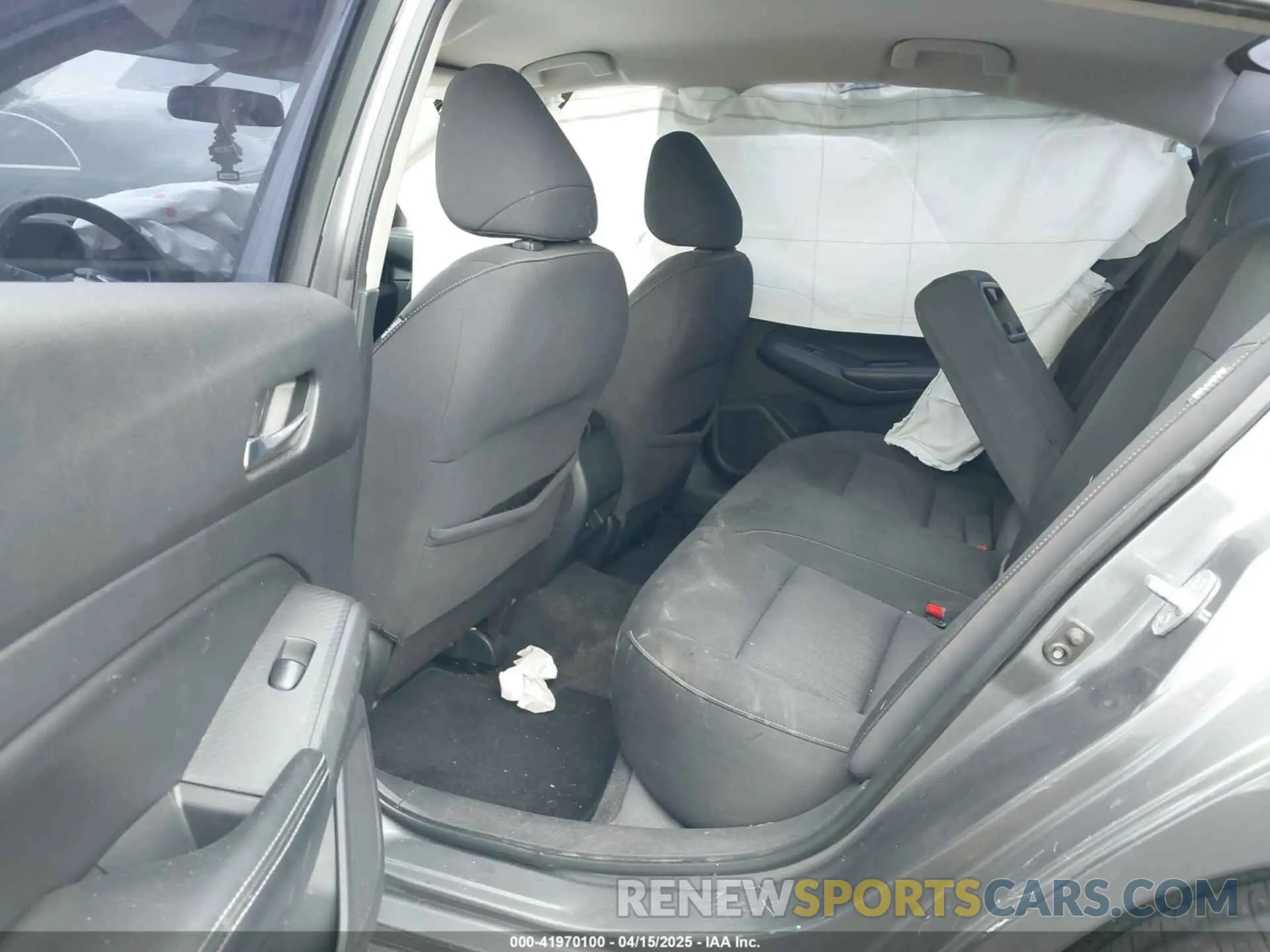 8 Photograph of a damaged car 1N4BL4BV2KC136119 NISSAN ALTIMA 2019