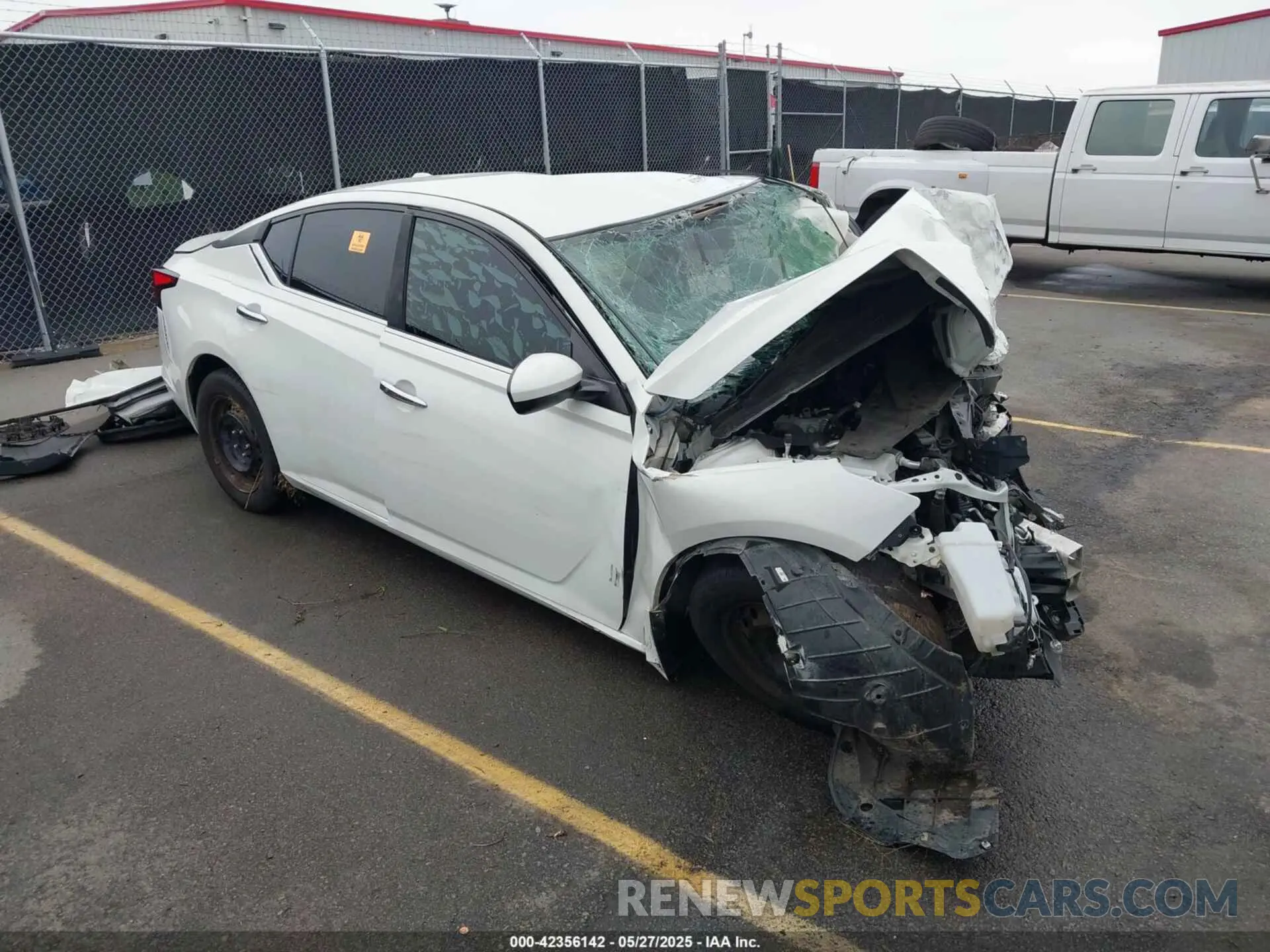 1 Photograph of a damaged car 1N4BL4BV2KC139375 NISSAN ALTIMA 2019