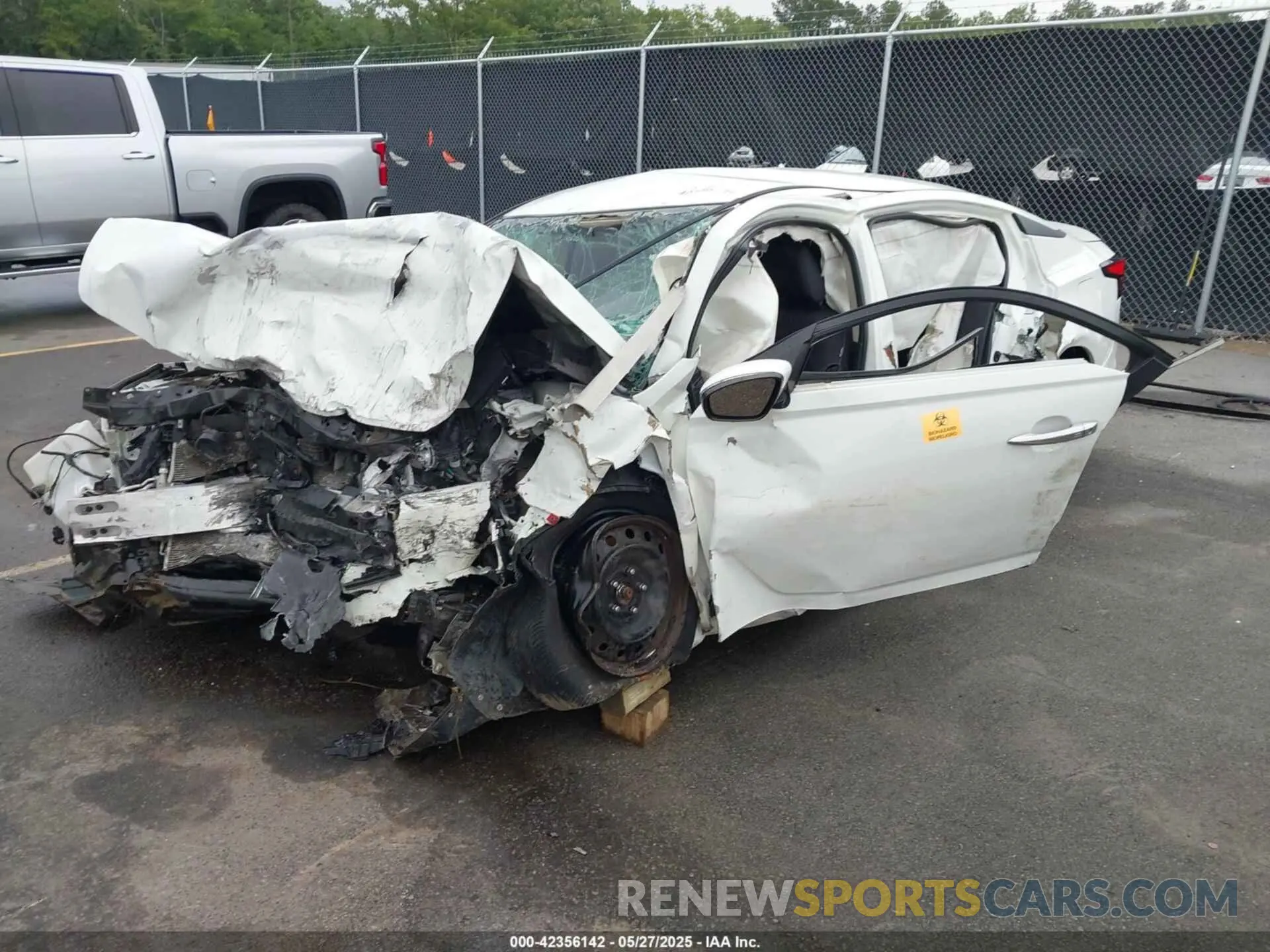 2 Photograph of a damaged car 1N4BL4BV2KC139375 NISSAN ALTIMA 2019