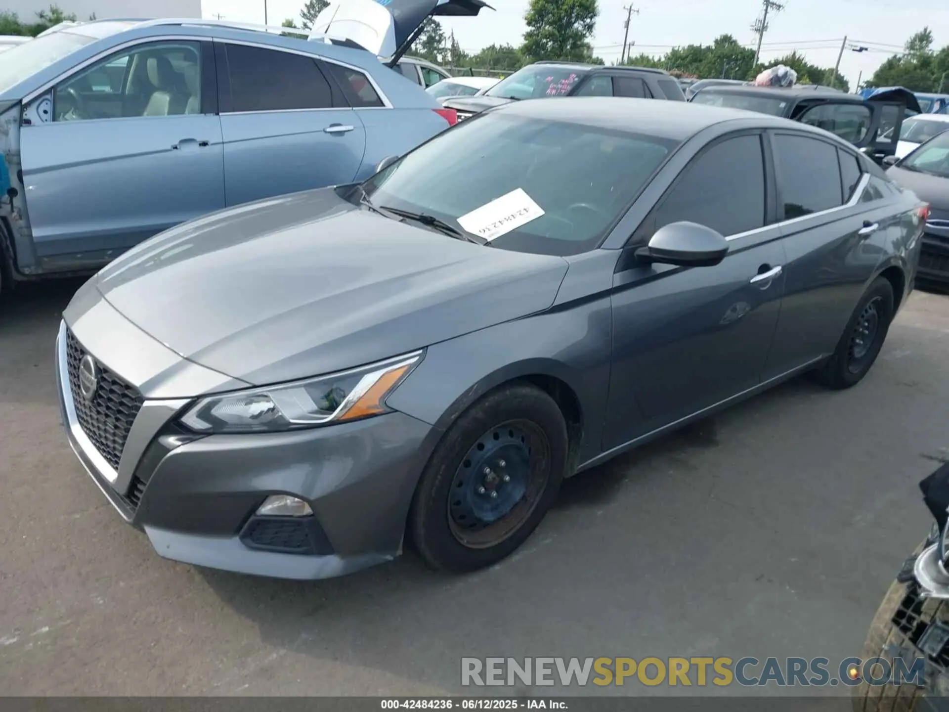 2 Photograph of a damaged car 1N4BL4BV2KC148027 NISSAN ALTIMA 2019