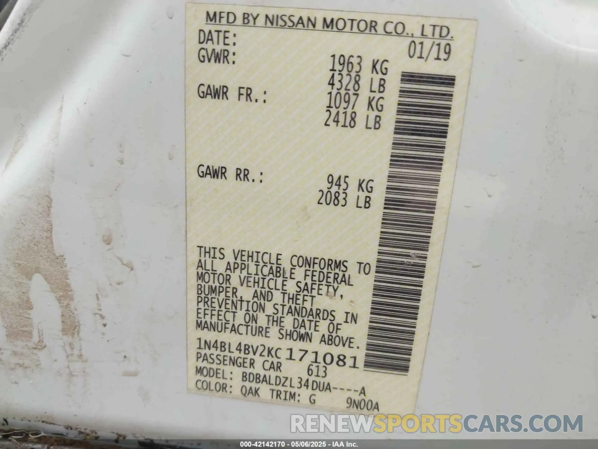 9 Photograph of a damaged car 1N4BL4BV2KC171081 NISSAN ALTIMA 2019
