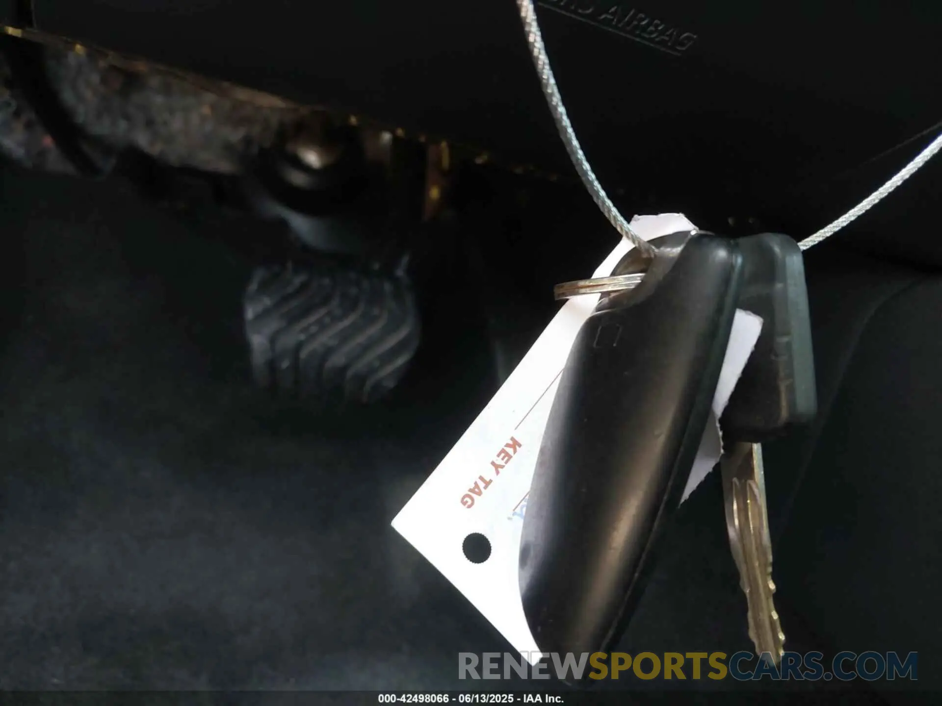 11 Photograph of a damaged car 1N4BL4BV2KC217685 NISSAN ALTIMA 2019