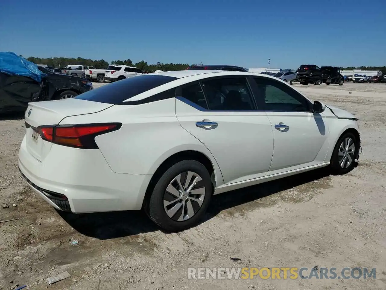 3 Photograph of a damaged car 1N4BL4BV2KC221140 NISSAN ALTIMA 2019