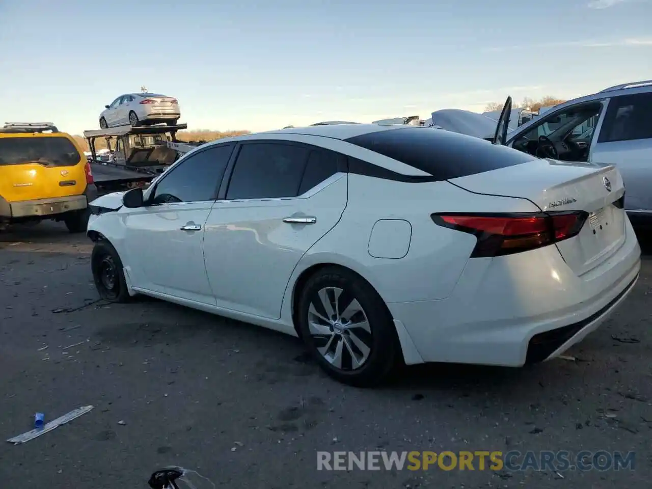 2 Photograph of a damaged car 1N4BL4BV2KC223423 NISSAN ALTIMA 2019