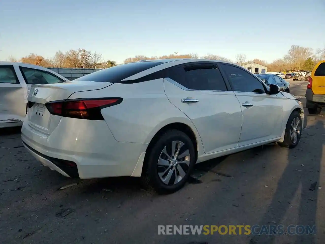 3 Photograph of a damaged car 1N4BL4BV2KC223423 NISSAN ALTIMA 2019