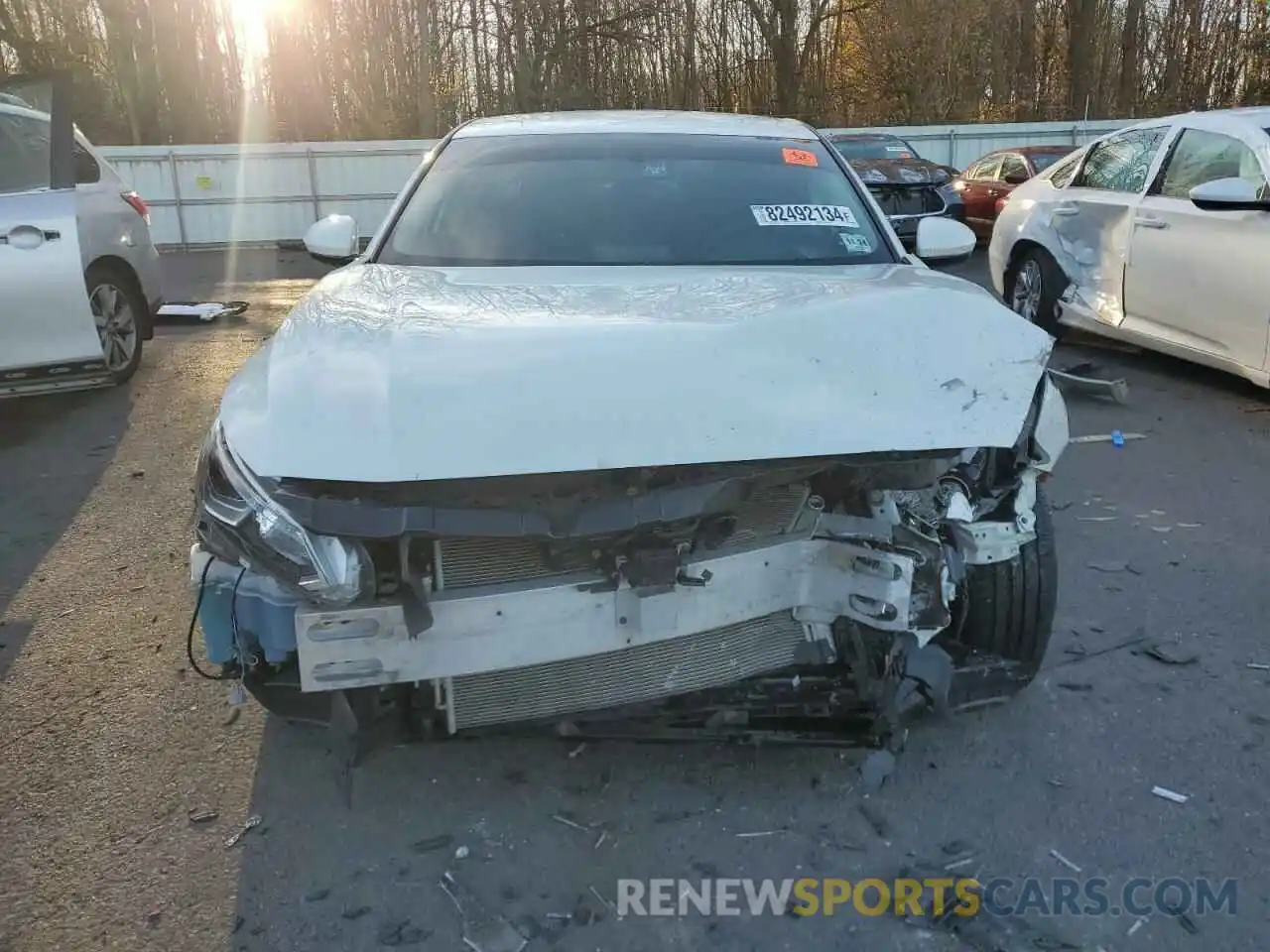 5 Photograph of a damaged car 1N4BL4BV2KC223423 NISSAN ALTIMA 2019