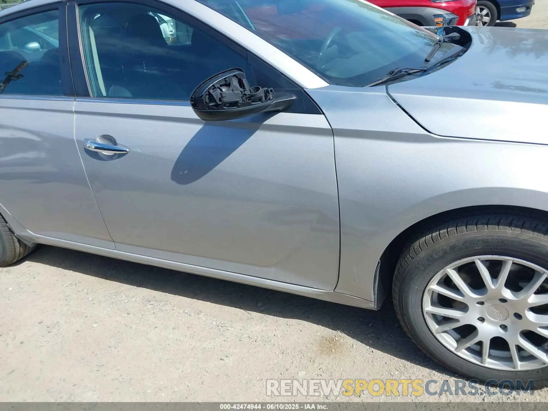 6 Photograph of a damaged car 1N4BL4BV2KC226791 NISSAN ALTIMA 2019