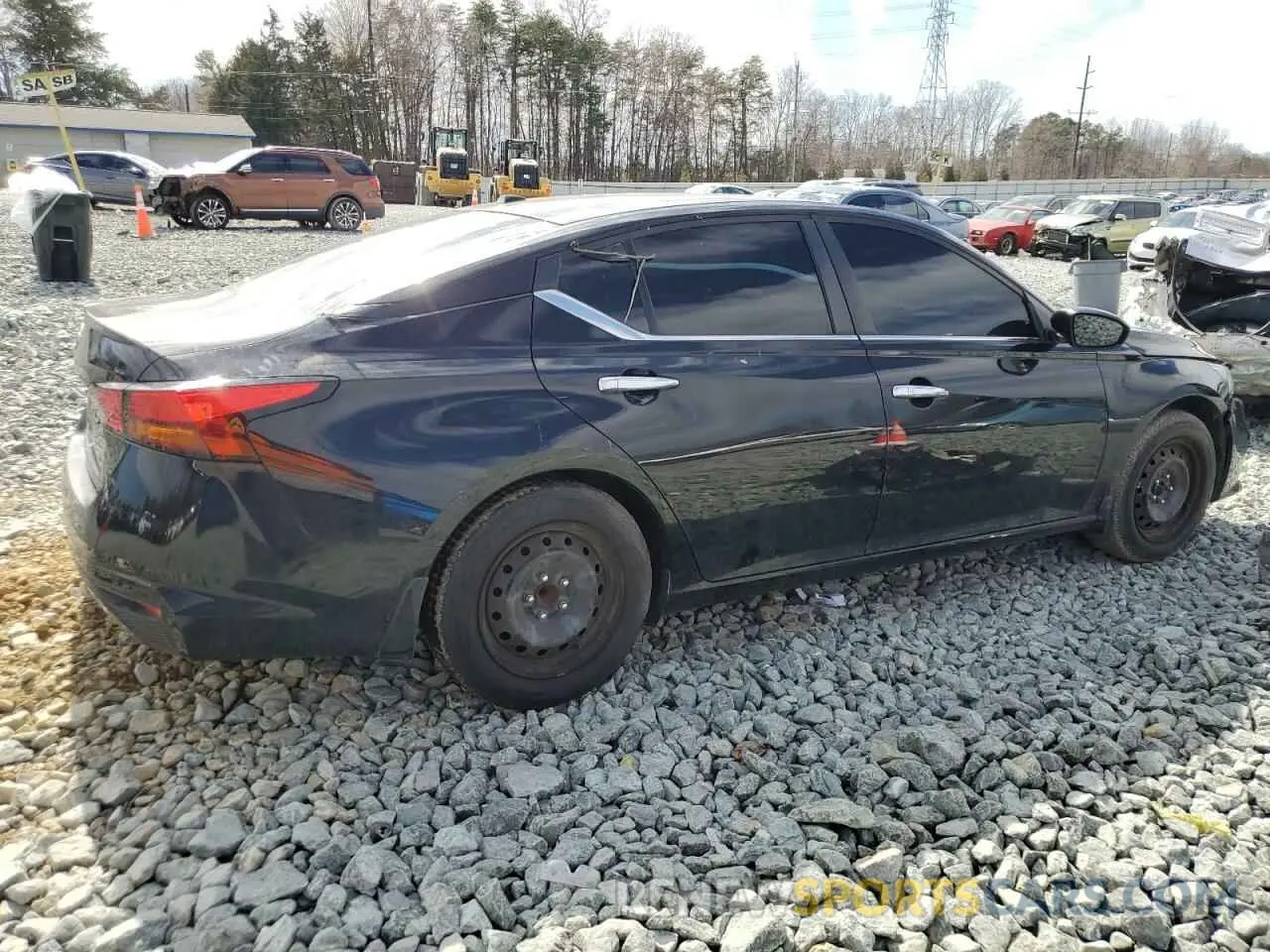 3 Photograph of a damaged car 1N4BL4BV2KC242523 NISSAN ALTIMA 2019