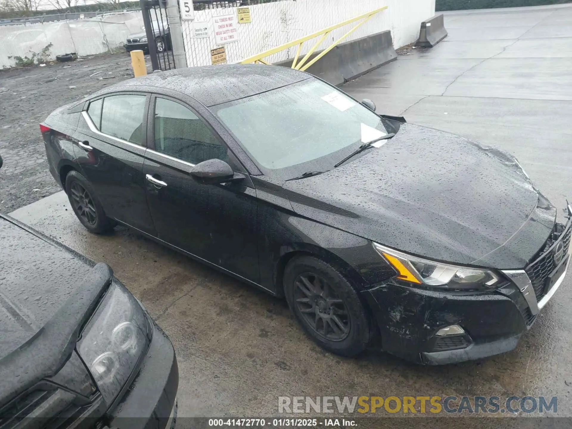 13 Photograph of a damaged car 1N4BL4BV2KC243946 NISSAN ALTIMA 2019