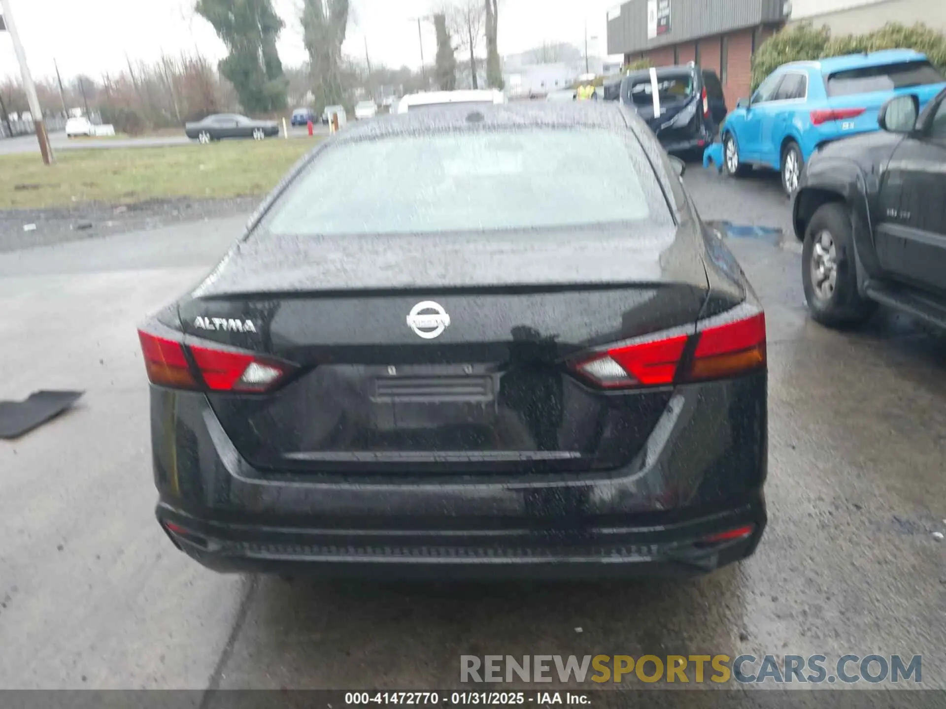 16 Photograph of a damaged car 1N4BL4BV2KC243946 NISSAN ALTIMA 2019