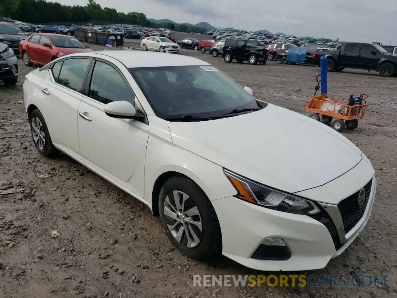 4 Photograph of a damaged car 1N4BL4BV2KC252145 NISSAN ALTIMA 2019