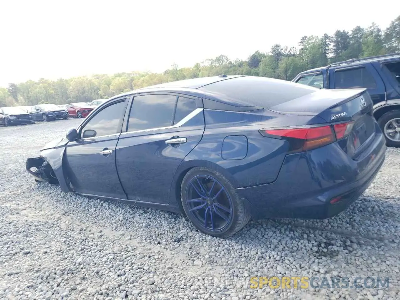2 Photograph of a damaged car 1N4BL4BV2KC259922 NISSAN ALTIMA 2019