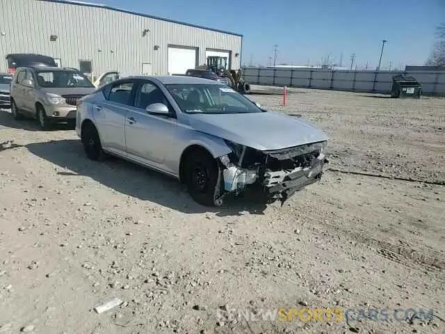 11 Photograph of a damaged car 1N4BL4BV3KC104277 NISSAN ALTIMA 2019