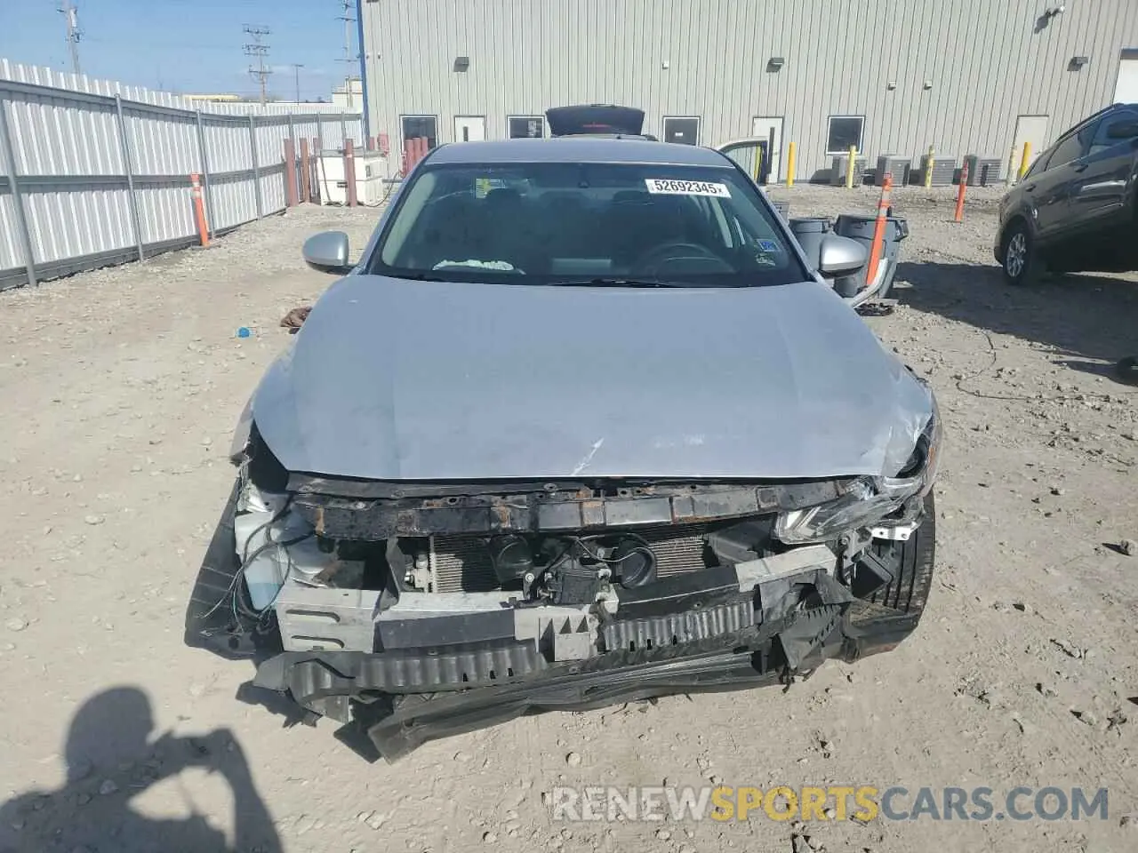 5 Photograph of a damaged car 1N4BL4BV3KC104277 NISSAN ALTIMA 2019