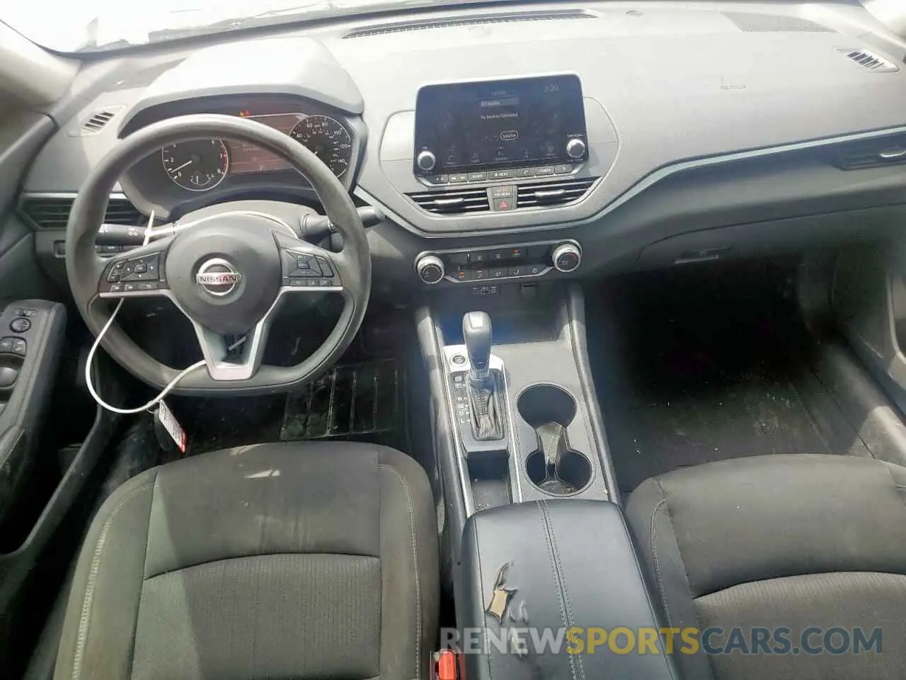 8 Photograph of a damaged car 1N4BL4BV3KC128711 NISSAN ALTIMA 2019