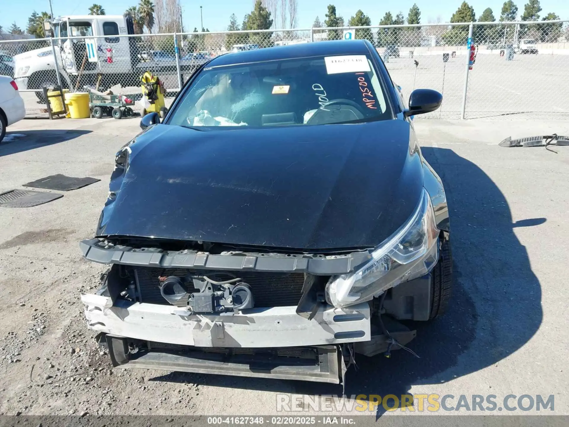 13 Photograph of a damaged car 1N4BL4BV3KC144889 NISSAN ALTIMA 2019