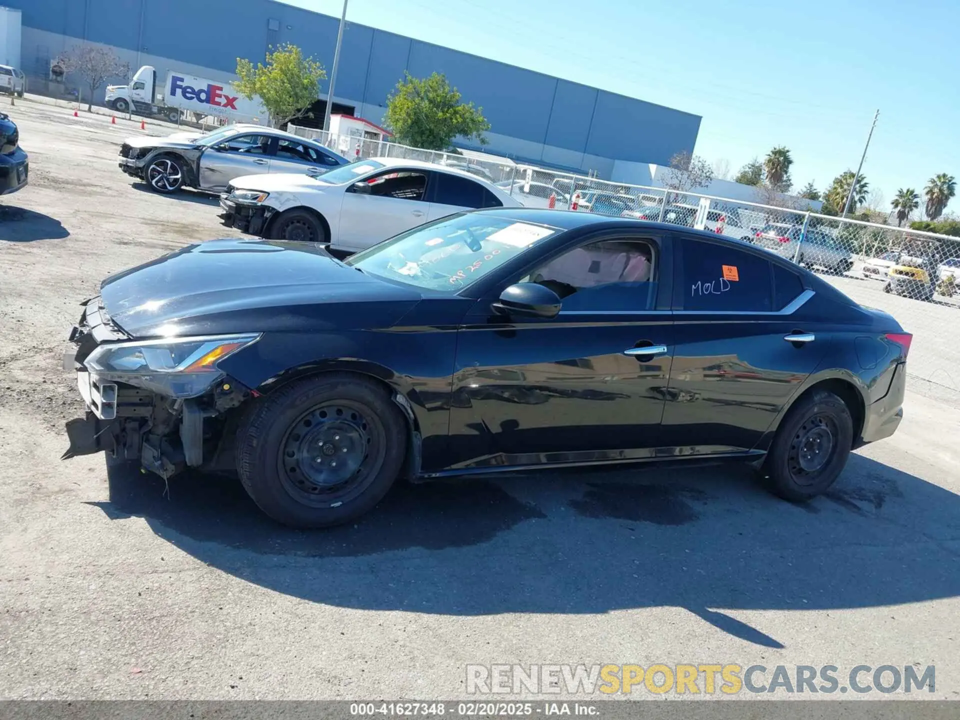 15 Photograph of a damaged car 1N4BL4BV3KC144889 NISSAN ALTIMA 2019