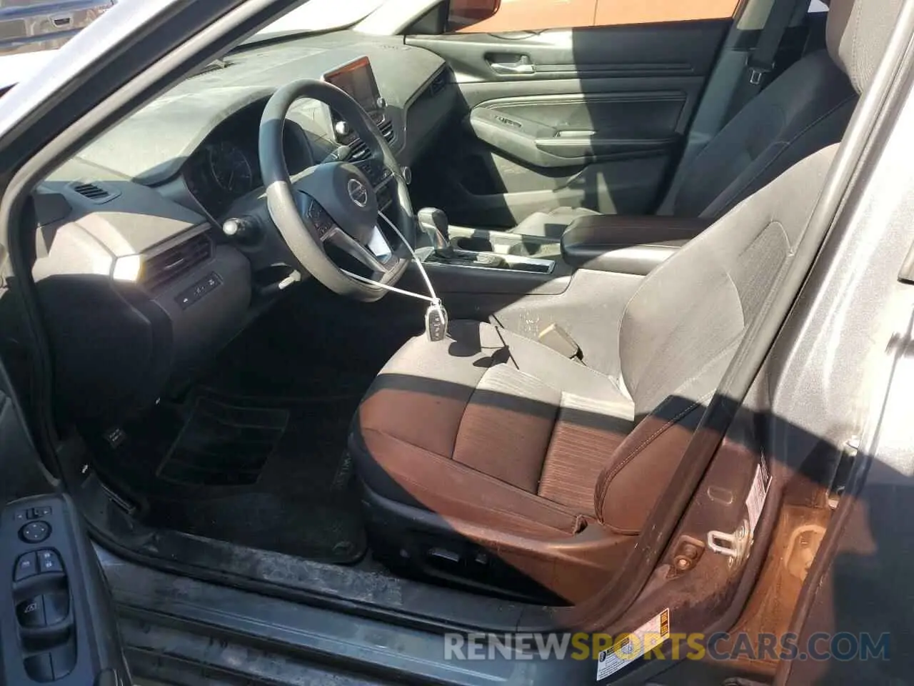 7 Photograph of a damaged car 1N4BL4BV3KC170716 NISSAN ALTIMA 2019