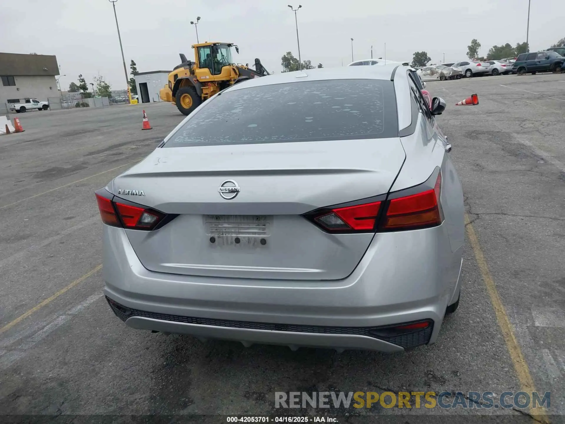 16 Photograph of a damaged car 1N4BL4BV3KC190383 NISSAN ALTIMA 2019