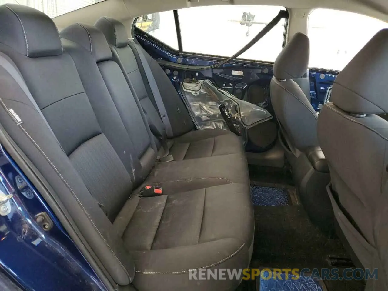 10 Photograph of a damaged car 1N4BL4BV3KC212432 NISSAN ALTIMA 2019
