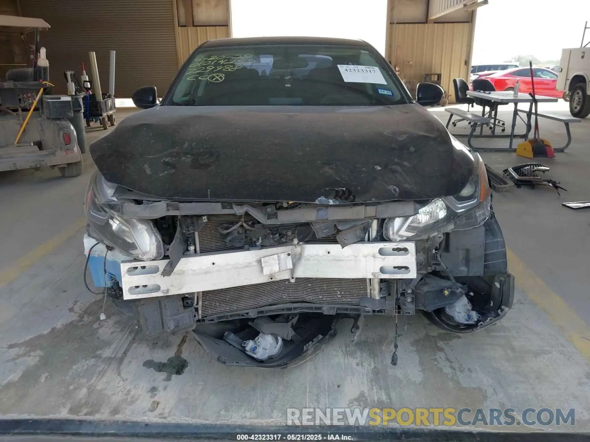 13 Photograph of a damaged car 1N4BL4BV3KC229988 NISSAN ALTIMA 2019