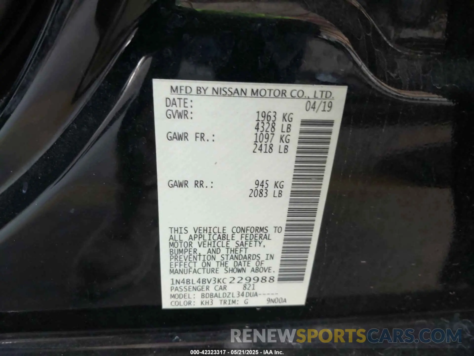 9 Photograph of a damaged car 1N4BL4BV3KC229988 NISSAN ALTIMA 2019