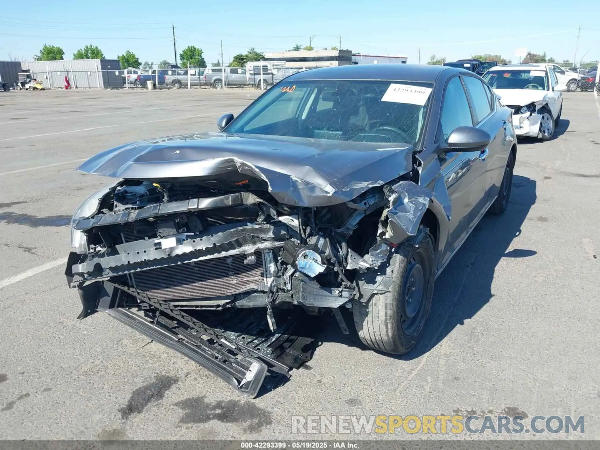 6 Photograph of a damaged car 1N4BL4BV3KC234673 NISSAN ALTIMA 2019