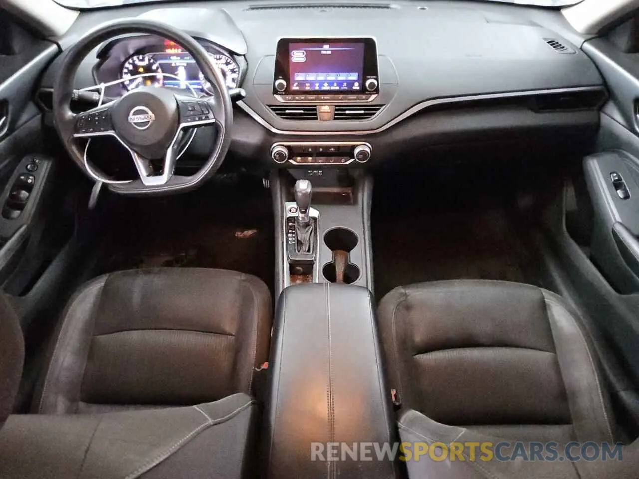 8 Photograph of a damaged car 1N4BL4BV3KC244149 NISSAN ALTIMA 2019