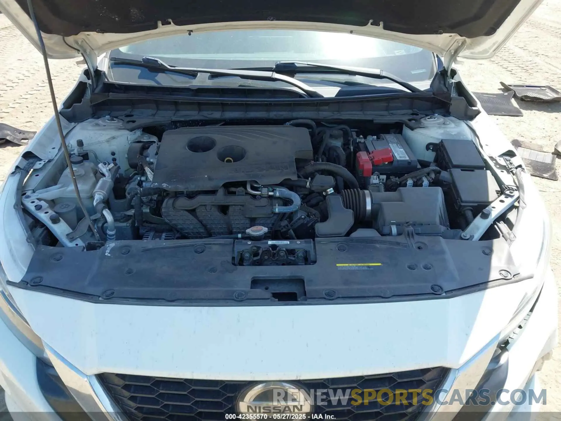 10 Photograph of a damaged car 1N4BL4BV3KC252154 NISSAN ALTIMA 2019