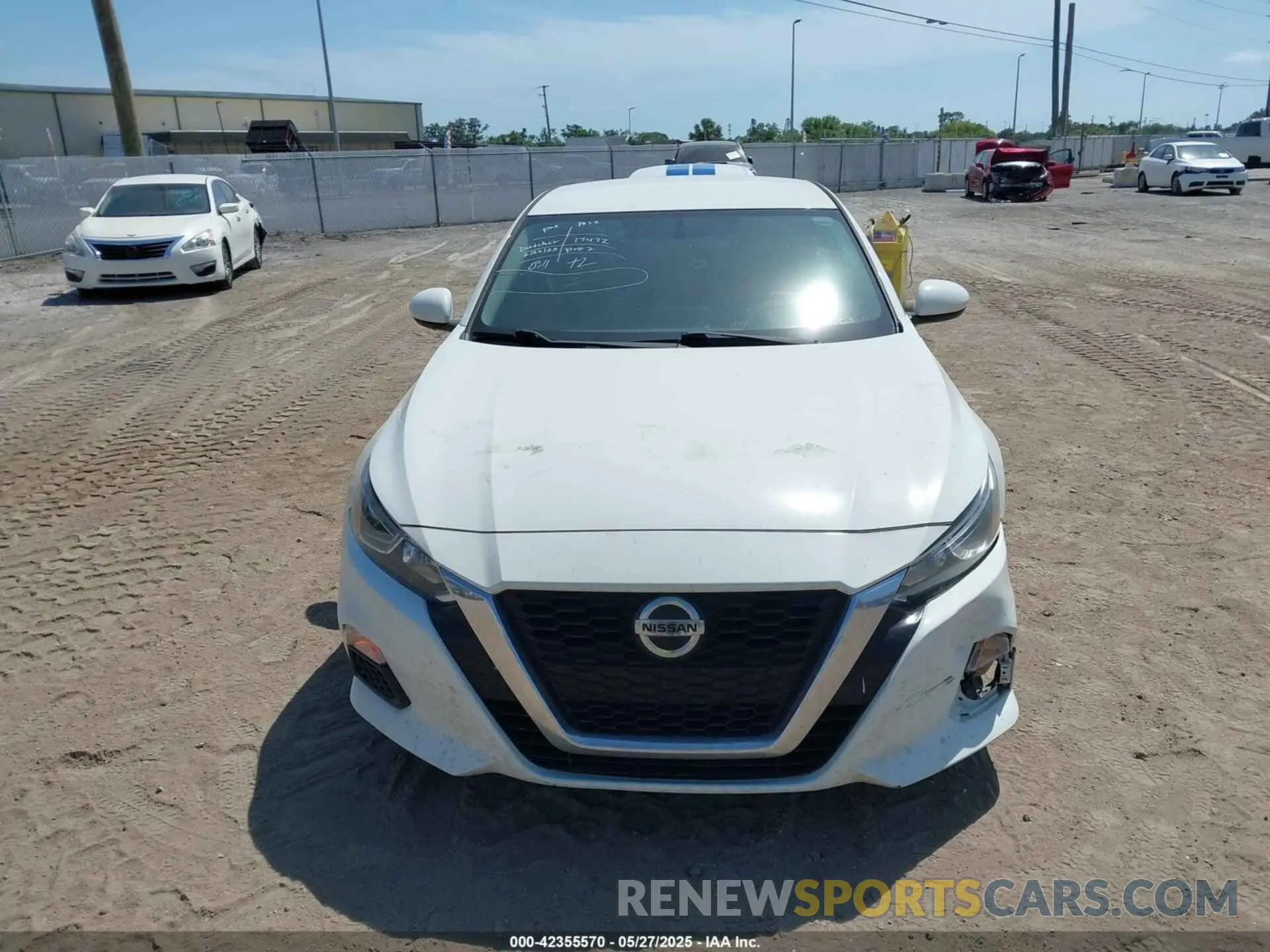 12 Photograph of a damaged car 1N4BL4BV3KC252154 NISSAN ALTIMA 2019