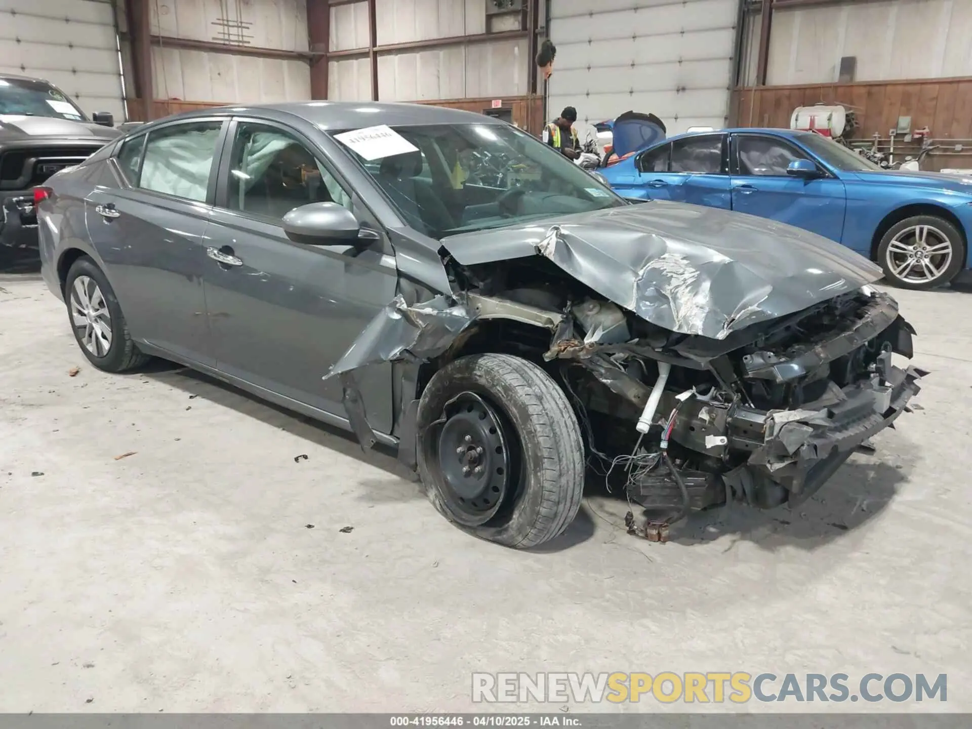 1 Photograph of a damaged car 1N4BL4BV3KC254910 NISSAN ALTIMA 2019