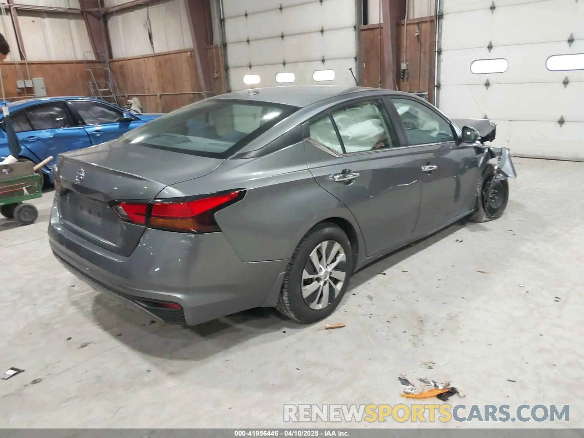 4 Photograph of a damaged car 1N4BL4BV3KC254910 NISSAN ALTIMA 2019