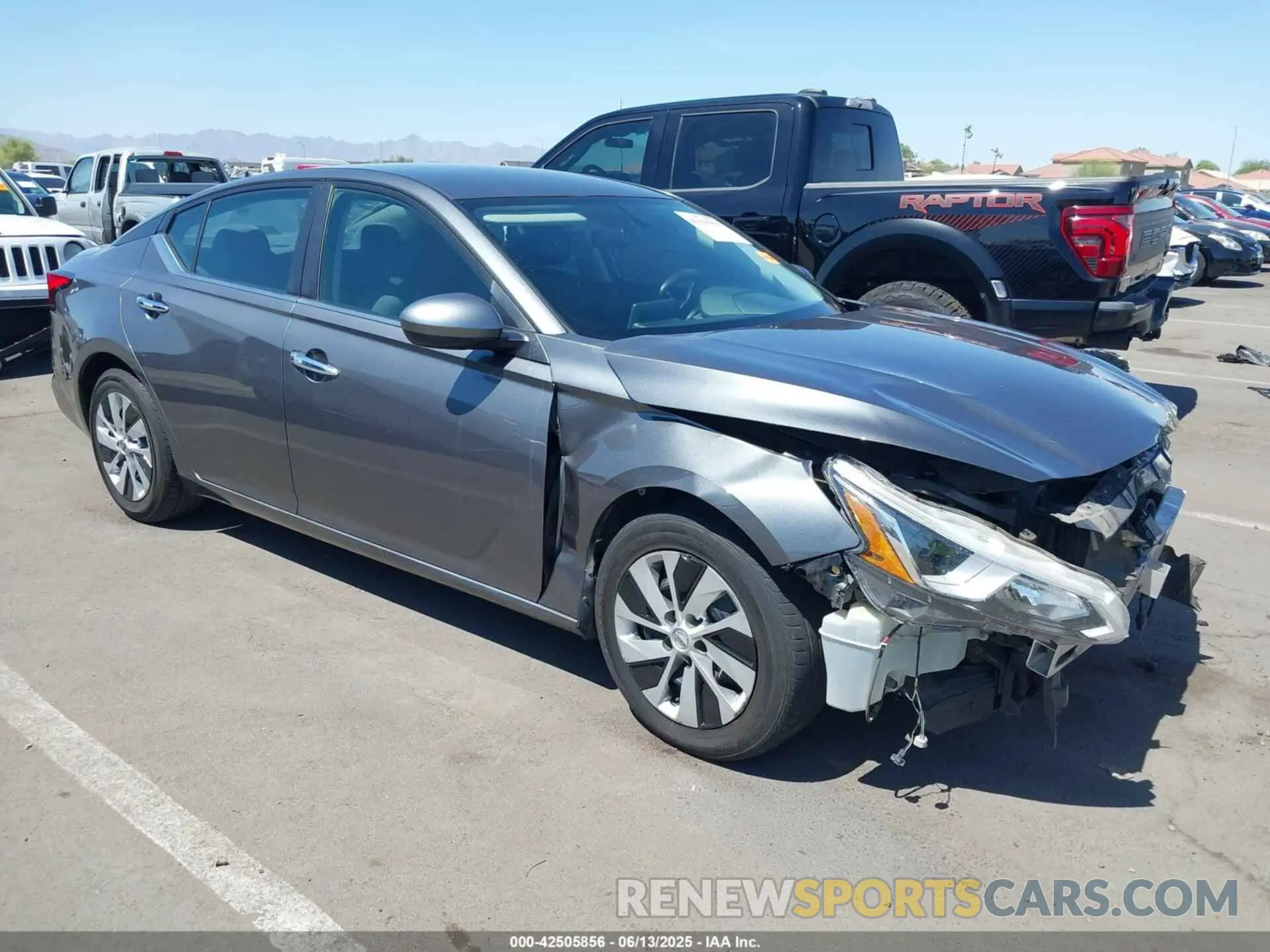1 Photograph of a damaged car 1N4BL4BV3KN324961 NISSAN ALTIMA 2019