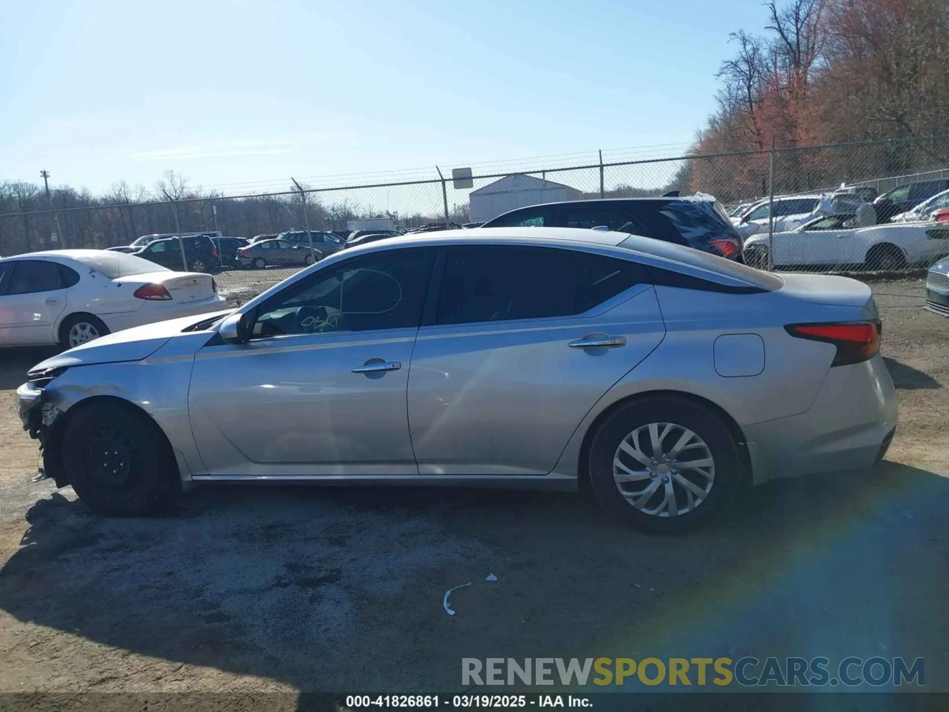 14 Photograph of a damaged car 1N4BL4BV4KC105373 NISSAN ALTIMA 2019