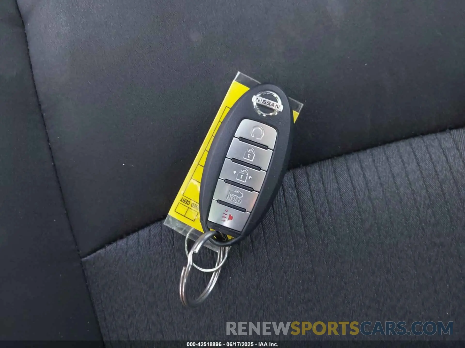 11 Photograph of a damaged car 1N4BL4BV4KC128250 NISSAN ALTIMA 2019