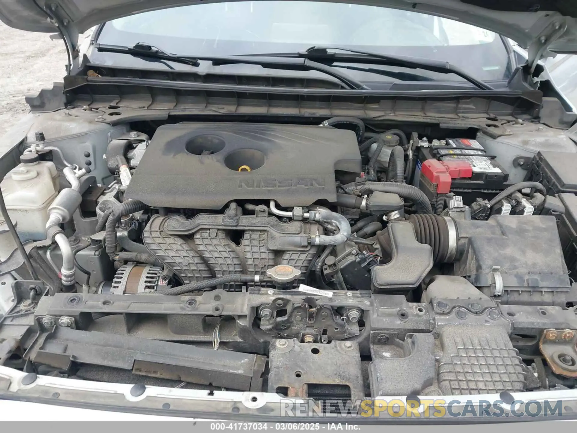 10 Photograph of a damaged car 1N4BL4BV4KC170904 NISSAN ALTIMA 2019
