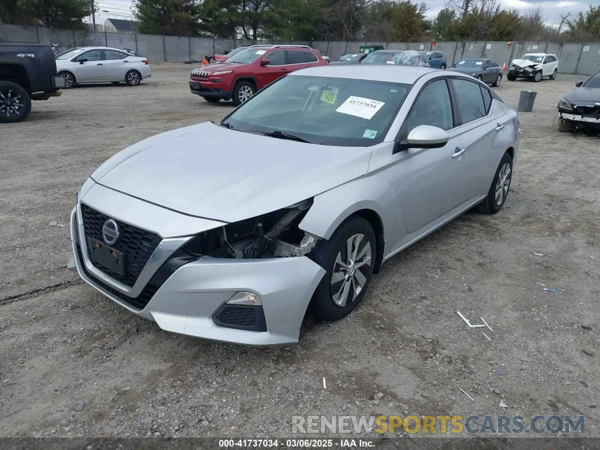 2 Photograph of a damaged car 1N4BL4BV4KC170904 NISSAN ALTIMA 2019