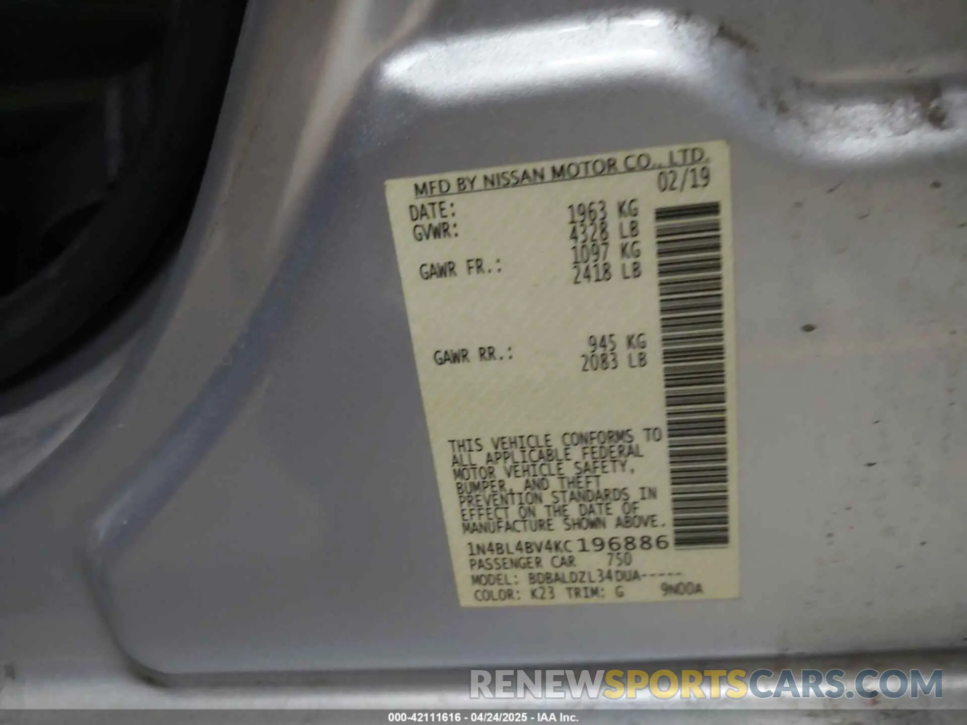 9 Photograph of a damaged car 1N4BL4BV4KC196886 NISSAN ALTIMA 2019