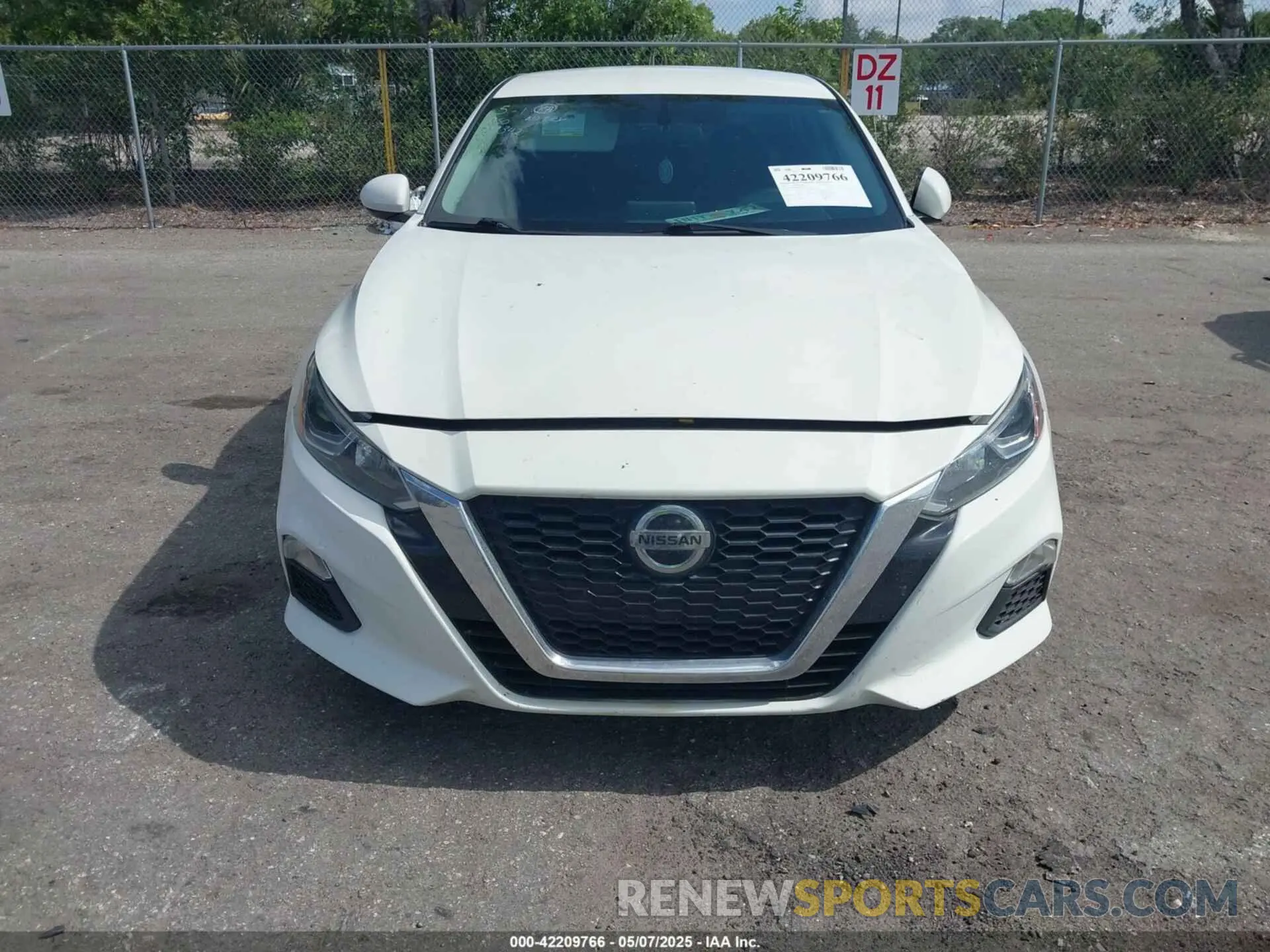6 Photograph of a damaged car 1N4BL4BV4KC219342 NISSAN ALTIMA 2019