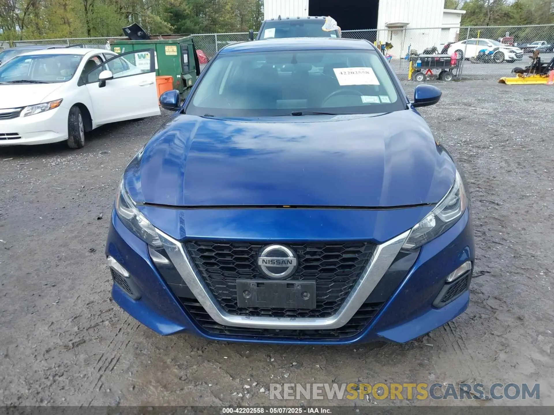 12 Photograph of a damaged car 1N4BL4BV4KC236156 NISSAN ALTIMA 2019